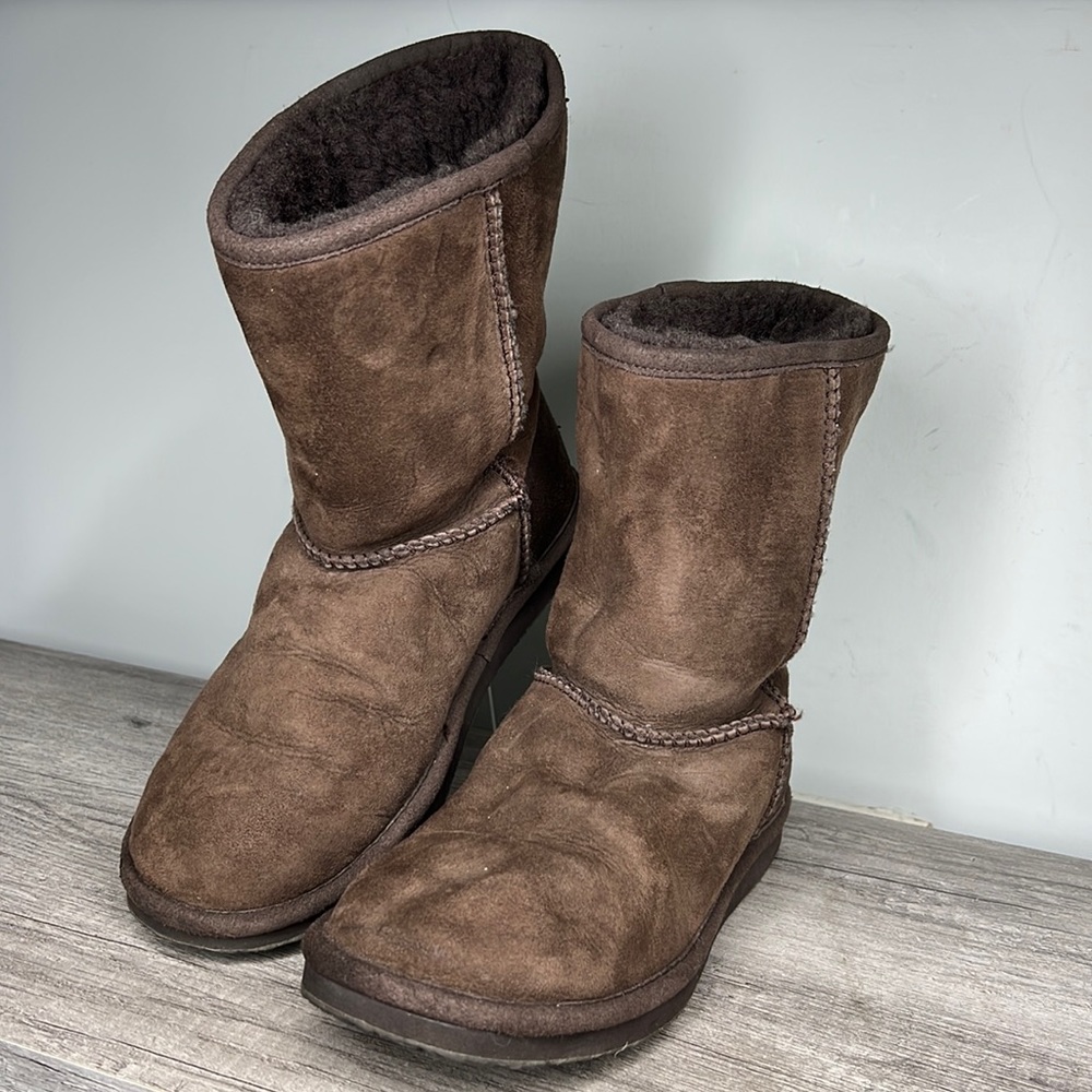 Women’s LL Bean Slipper Boots Faux Fur and Suede size 6